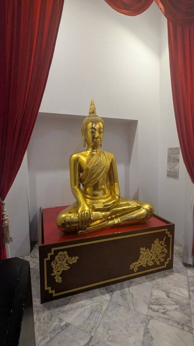 4 Tage Bangkok – Floating Market, Tempel und Street Food 8 PXL 20250227 032037020
