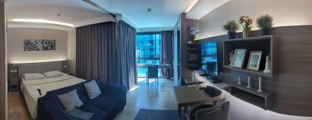 PXL 20251221 072531753.PANO