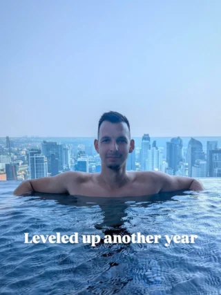 Instagram post from andy.webdesign. This post is in position 1.