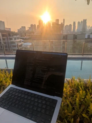 Instagram post from andy.webdesign. This post is in position 1.